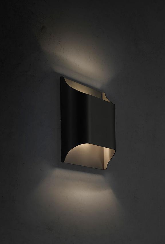 Elegant Arc Brass LED Wall Light Fixture