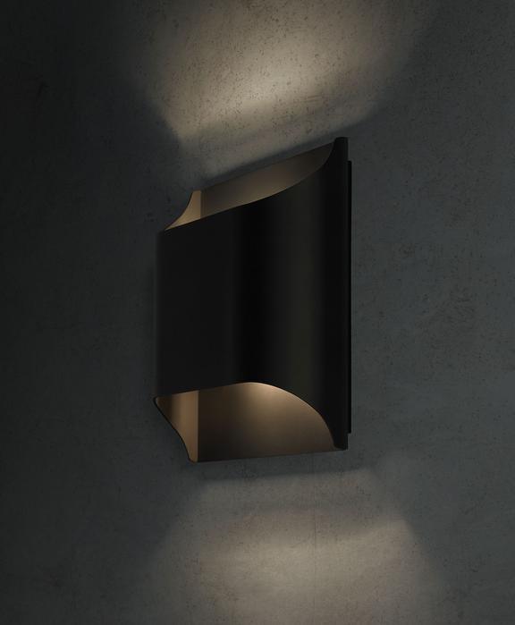 Elegant Arc Brass LED Wall Light Fixture