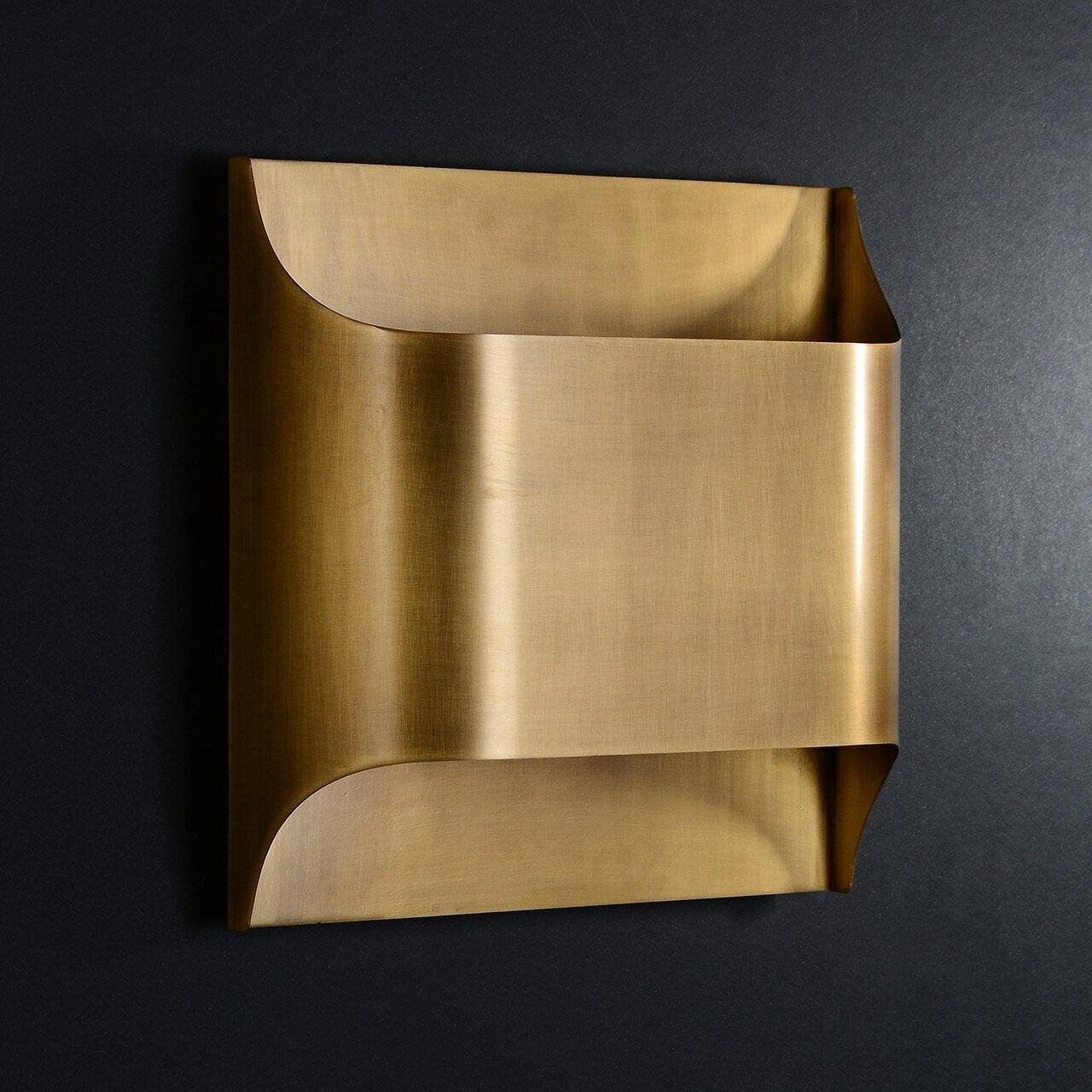 Elegant Arc Brass LED Wall Light Fixture
