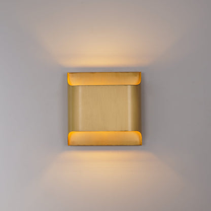 Elegant Arc Brass LED Wall Light Fixture