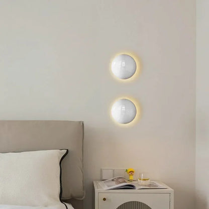 Metal Sphere Table Lamp