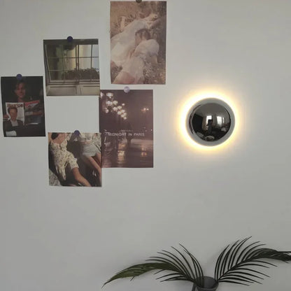 Metal Sphere Table Lamp