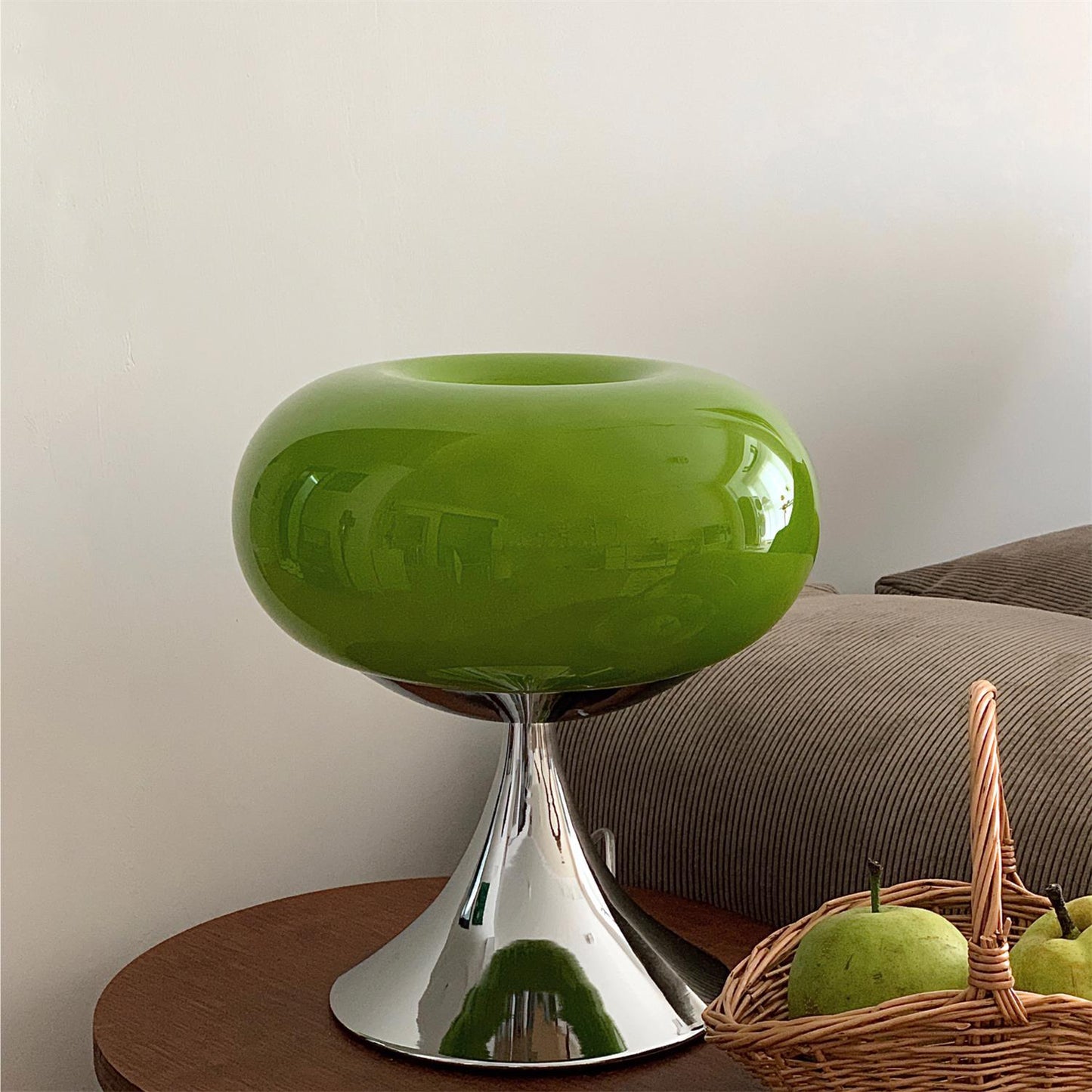 Stylish Glass and Metal Table Lamp