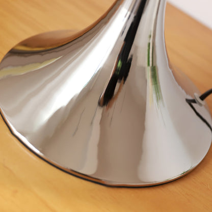 Stylish Glass and Metal Table Lamp