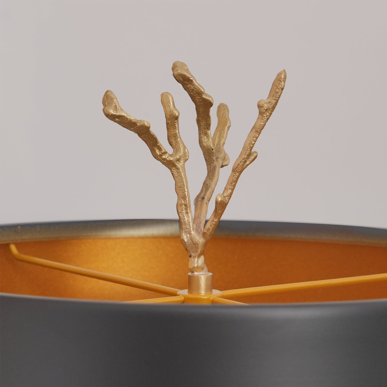Natural Rock Table Lamp