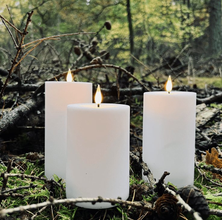 Bright LED Faux Candle Set with Remote Control - Fesara