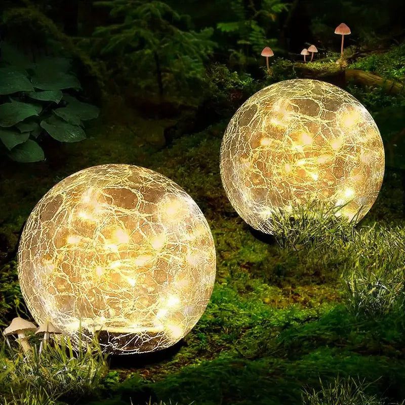 Solar Powered Garden Globe Lamp Beautiful Design - Fesara