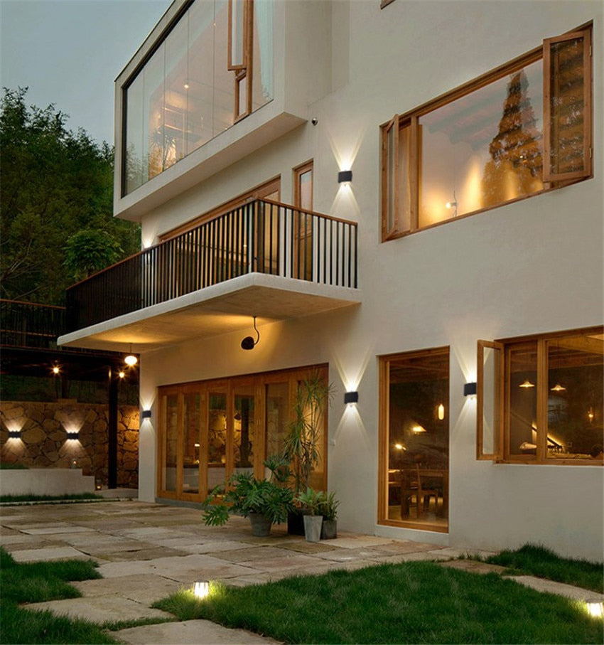 Luminara | Modern Energy Efficient Waterproof Outdoor Wall Light 7