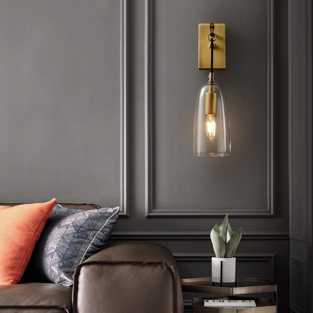Elegant Gold Wall Light for Luxury Homes