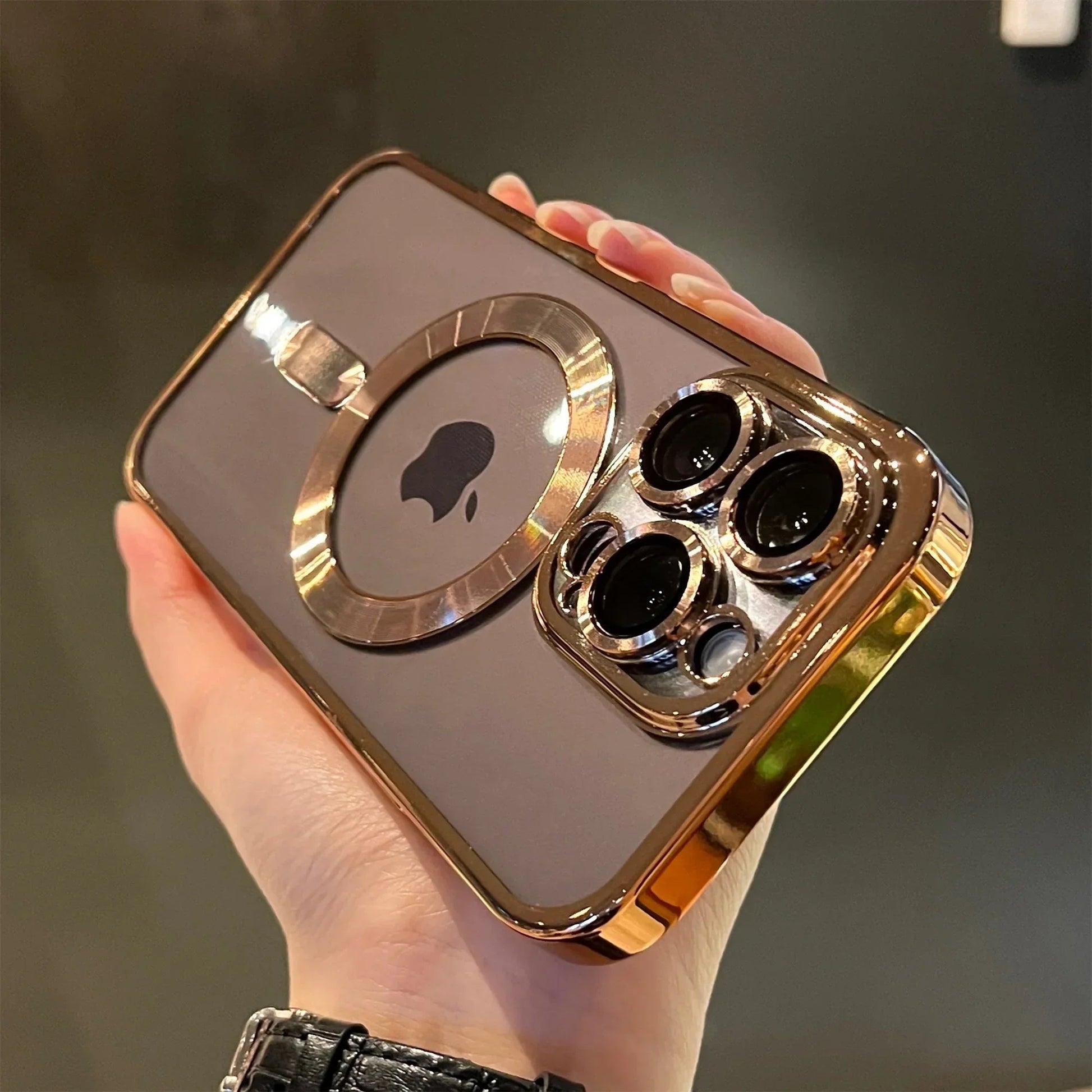 Durable Metal Phone Case with Magnetic Snap - Fesara