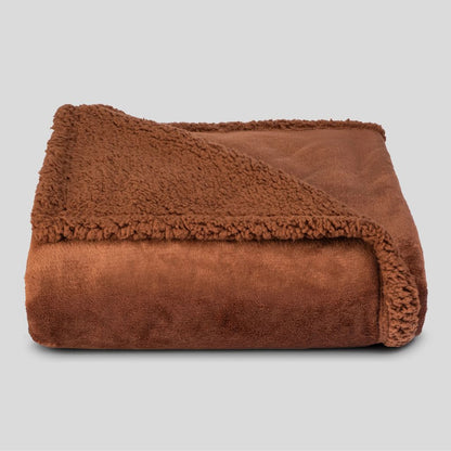 Cozy Waterproof Throw Blanket for Two