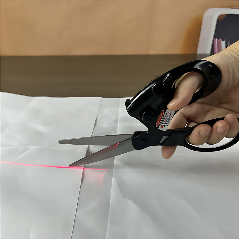 Stylish Fesara Scissor - Fesara