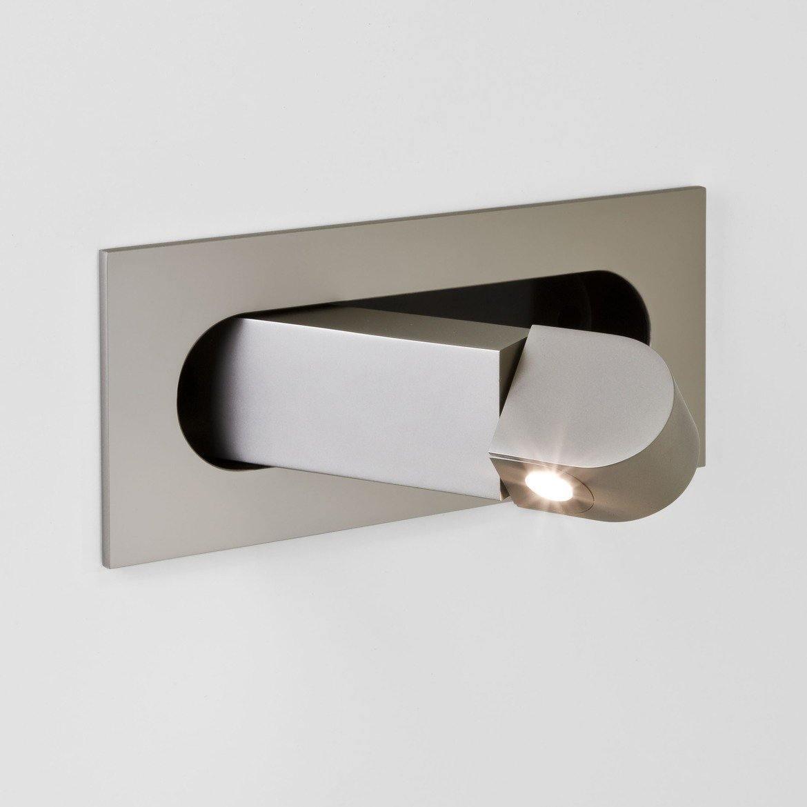Slim Adjustable LED Wall Light Fixture