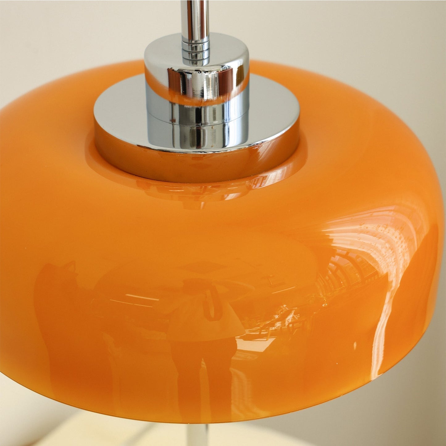 Classic LED Table Lamp with Vintage Style