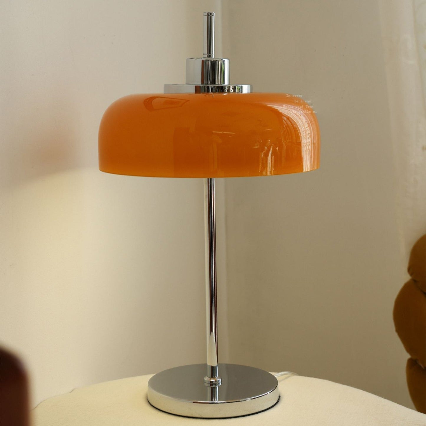 Classic LED Table Lamp with Vintage Style
