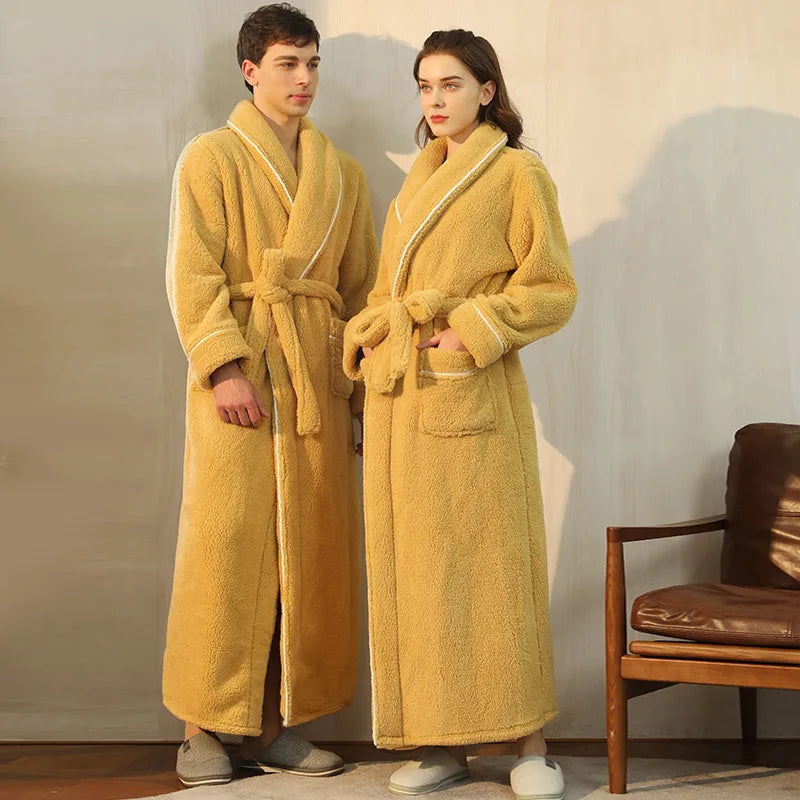 Soft Plush Robe with Hood - Warm Fleece Bathrobe for Women