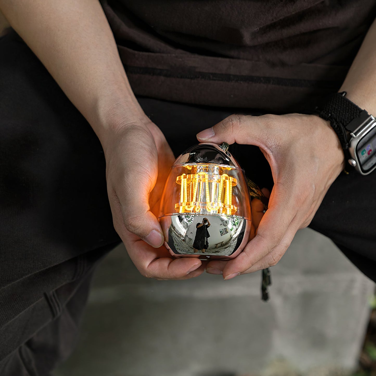Compact Modern Table Lamp