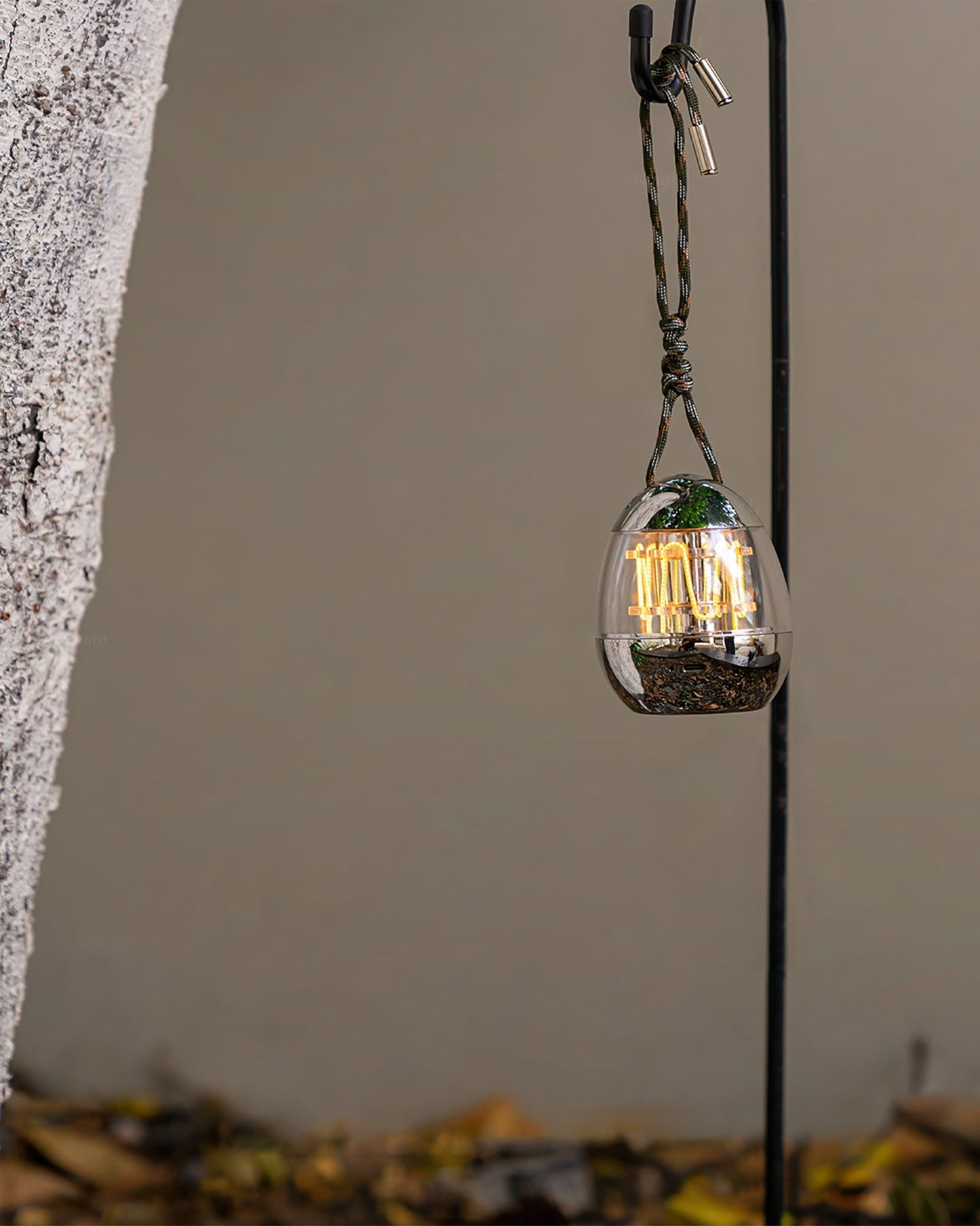 Compact Modern Table Lamp