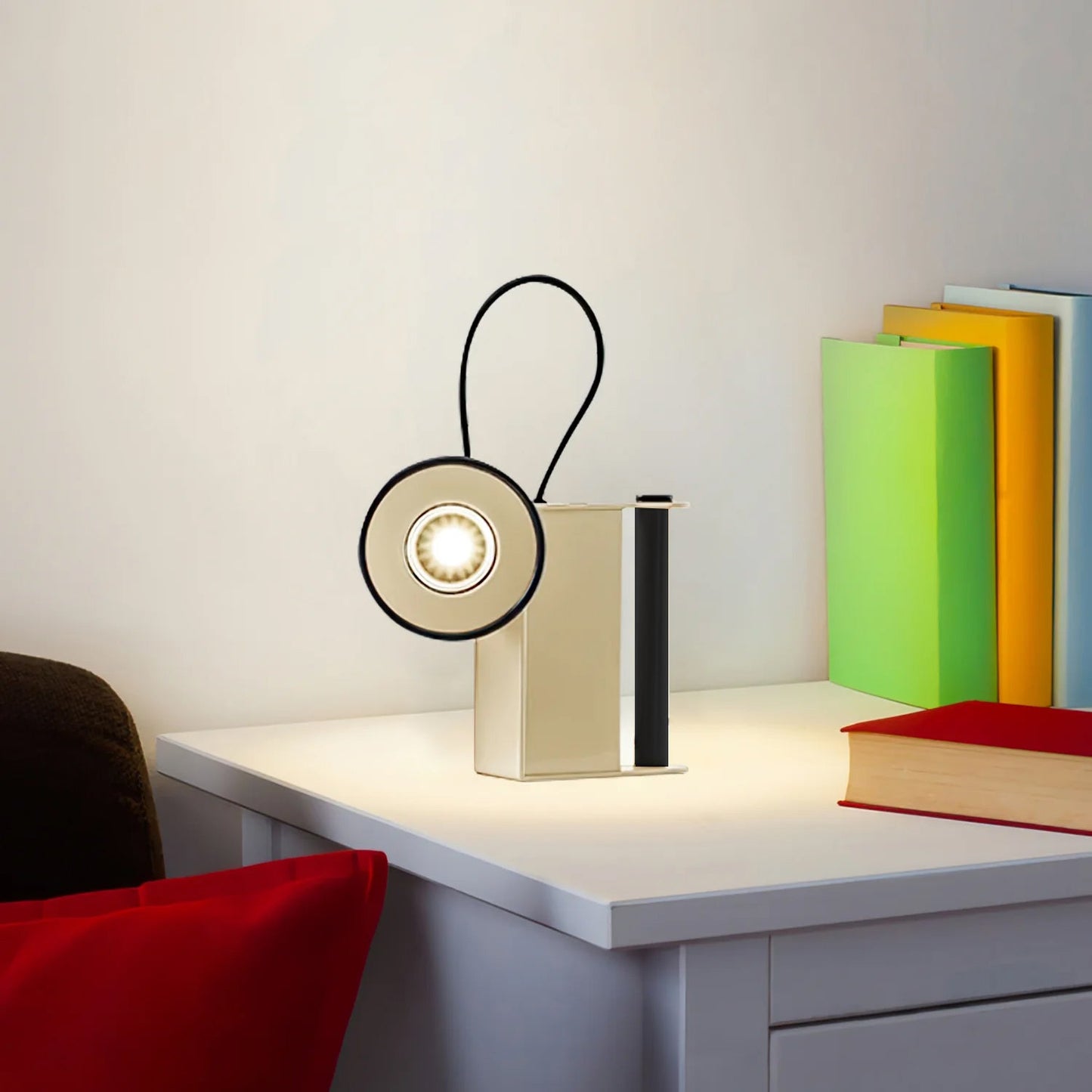 Versatile LED Desk Lamp with Flexible Magnetic Arm