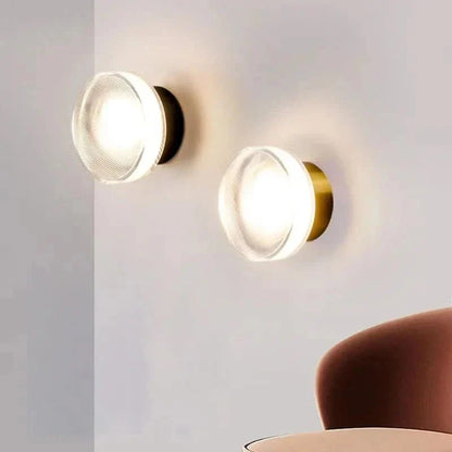 Modern Dimmable Lamp for Sophisticated Homes