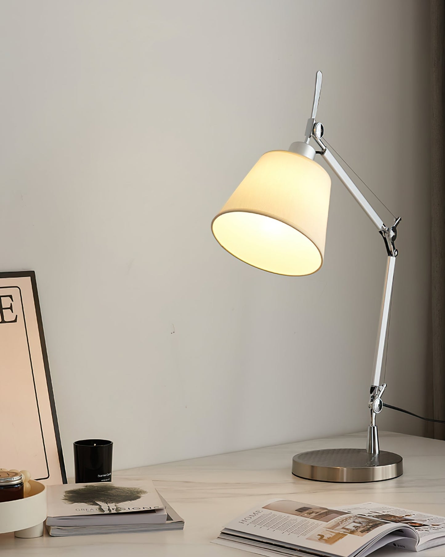Sleek Contemporary Desk Light