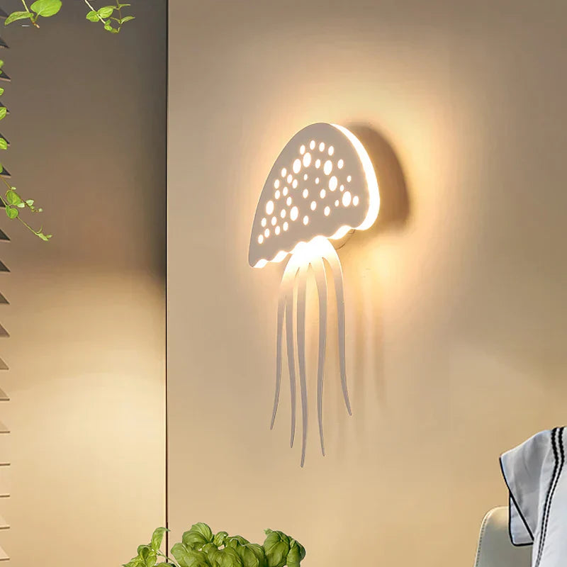 Oceanic Glow Jellyfish Table Lamp - Fesara