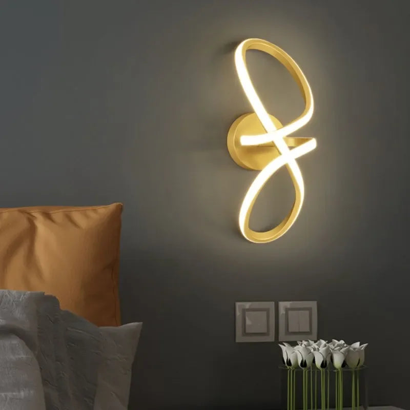 Sleek Modern LED Wall Lamp - Fesara