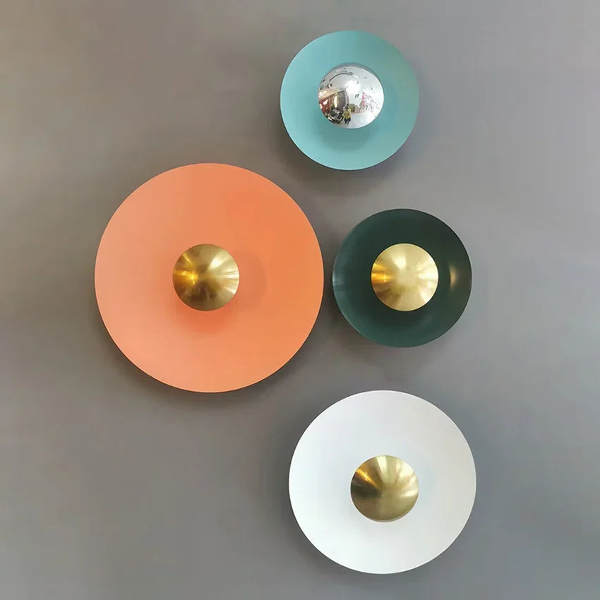 Vibrant Round LED Lamp with Dimmable Colour Change - Fesara