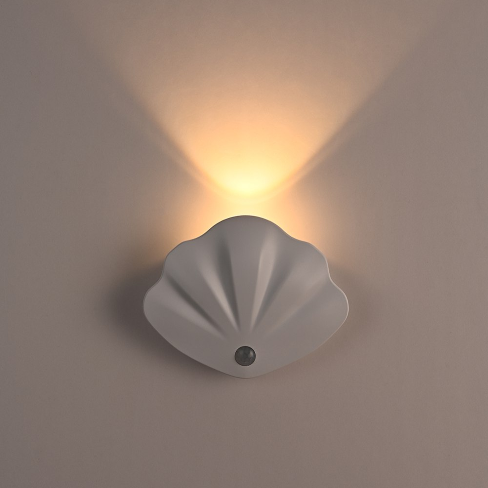 Smart Battery Motion Sensor Lamp
