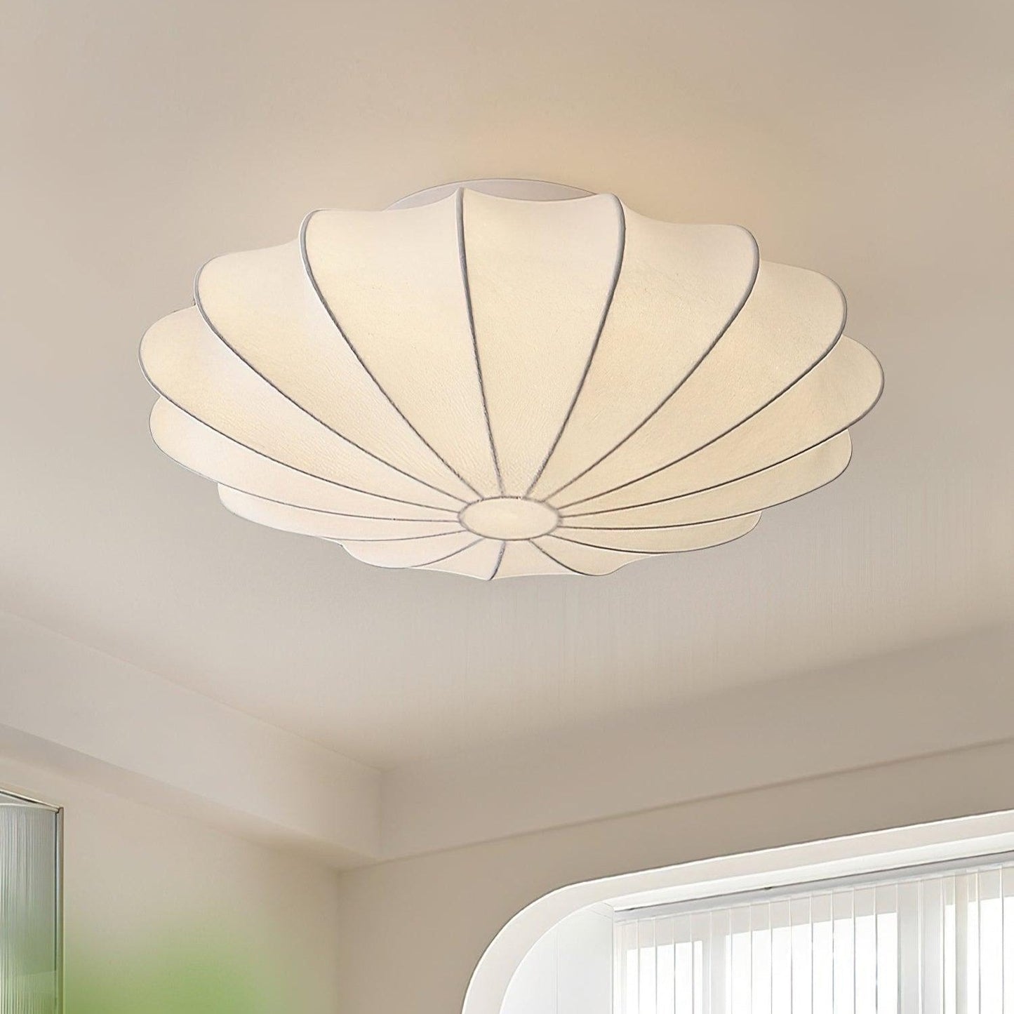 Stylish Shell Fabric Pendant Light