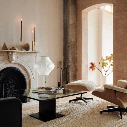 Sleek Metal Desk Lamp with Contemporary Style