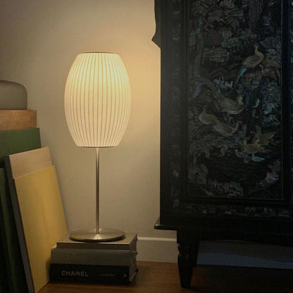 Sleek Metal Desk Lamp with Contemporary Style
