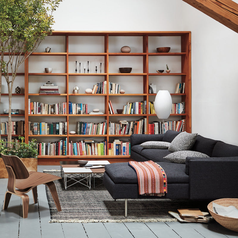 Sleek Metal Desk Lamp with Contemporary Style