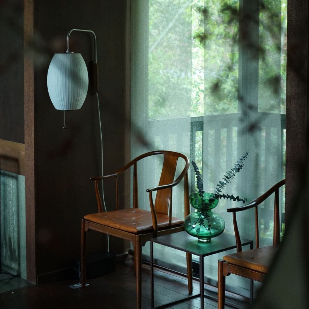 Serenene – Gentle Floating Table Lamp with Warm Light