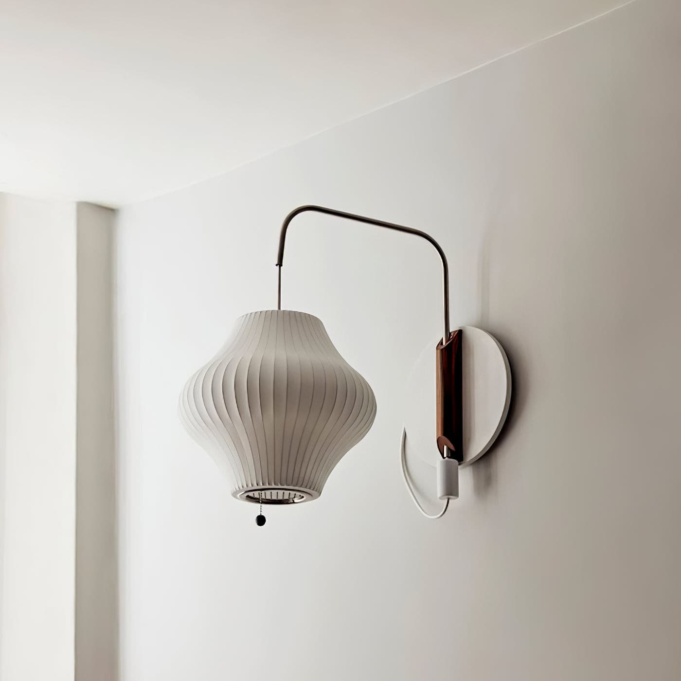 Serenene – Gentle Floating Table Lamp with Warm Light