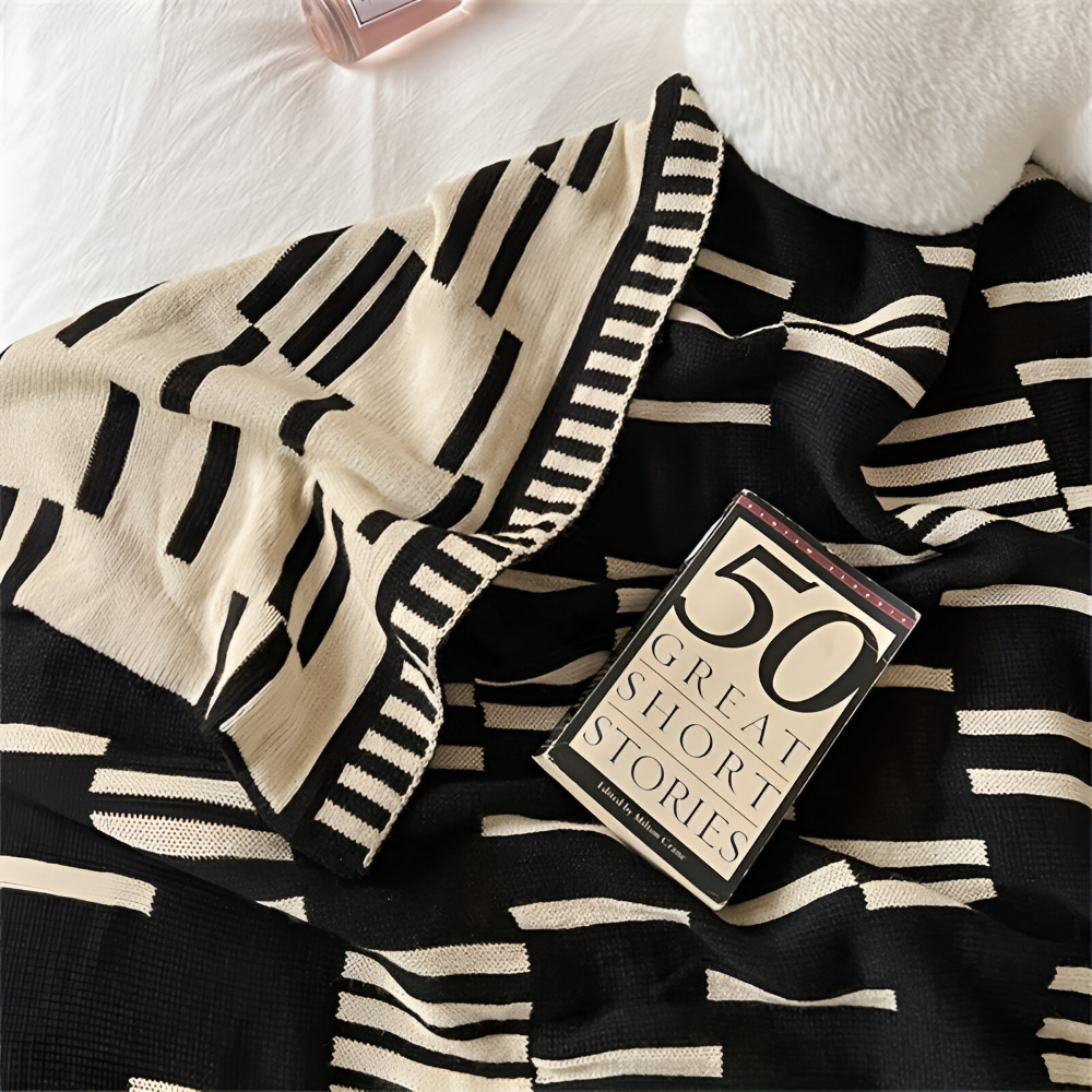 Cozy Plaid Knitted Blanket Beige Black