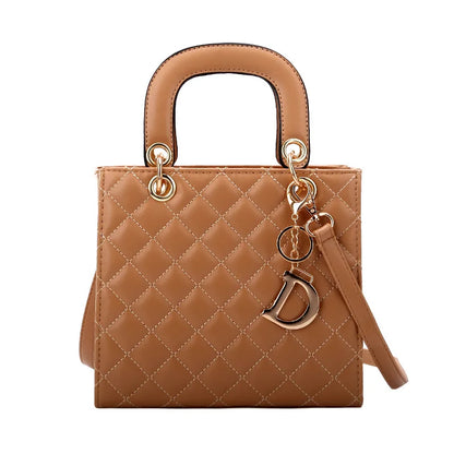 New Fashion Luxury Design Tote Bags for Women Handbags Ladies Shoulder Bags Trending Lingge Chain Crossbody Bag and Purse 10