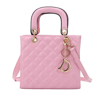 New Fashion Luxury Design Tote Bags for Women Handbags Ladies Shoulder Bags Trending Lingge Chain Crossbody Bag and Purse 4