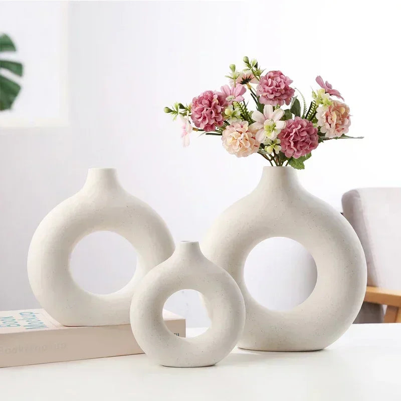 Beautiful Clear Glass Decorative Vase