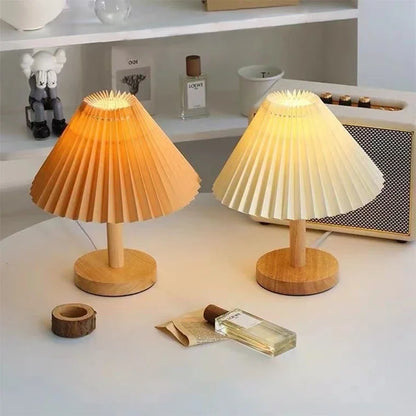 Modern Simple Desk Lamp for Home Lighting