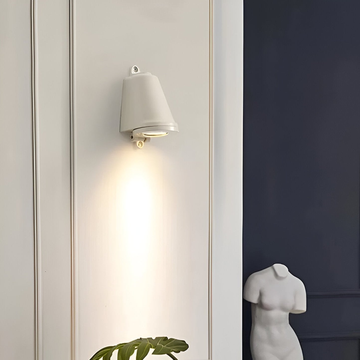 Sleek Modern Outdoor LED Wall Light