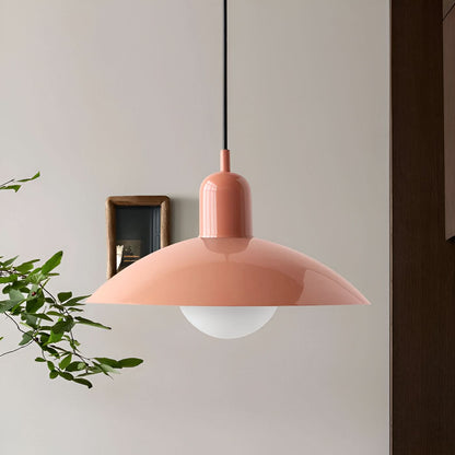 Industrial Chic Metal Pendant Lamp