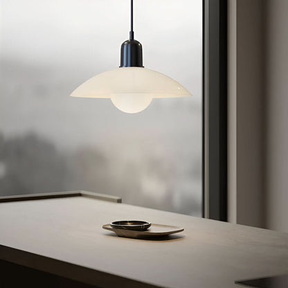 Industrial Chic Metal Pendant Lamp