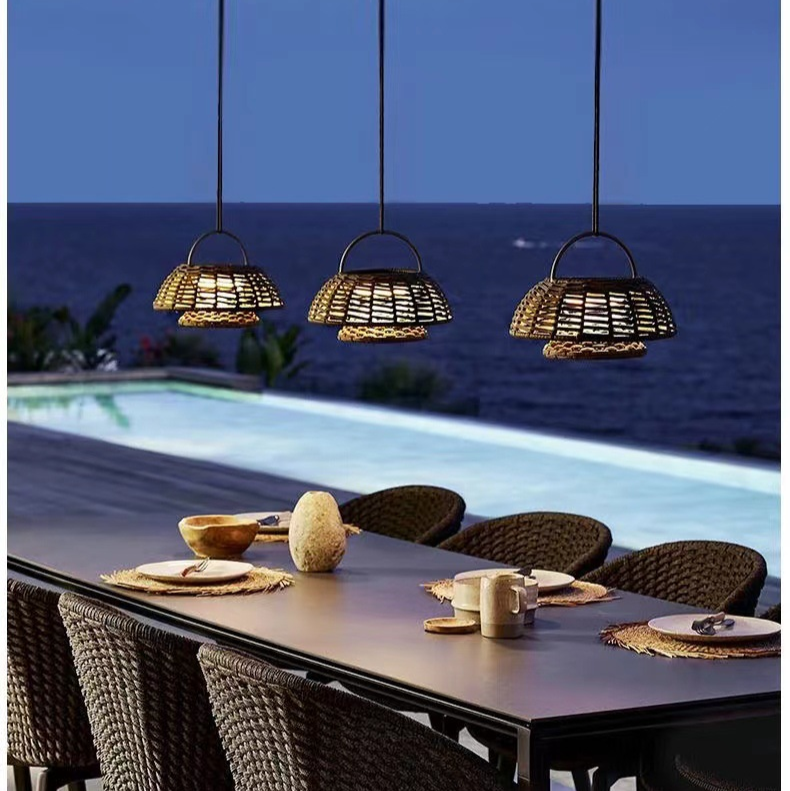Sustainable Bamboo Garden Lamp - Durable LED Outdoor Light - Fesara