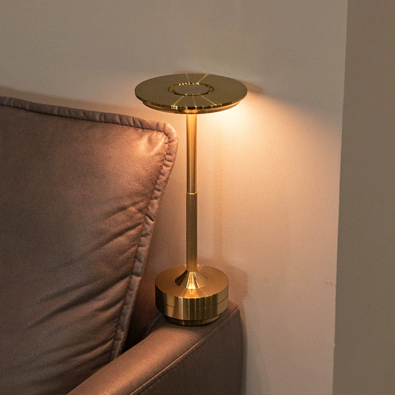 Retro USB Powered Pub Table Lamp