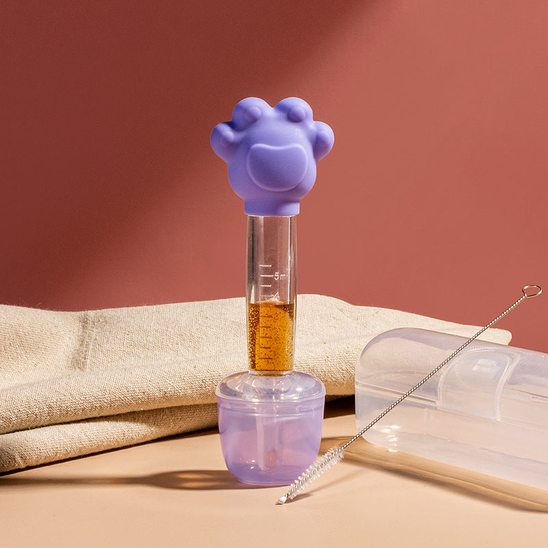 Baby Food Feeder with Measurement Cup and Syringe