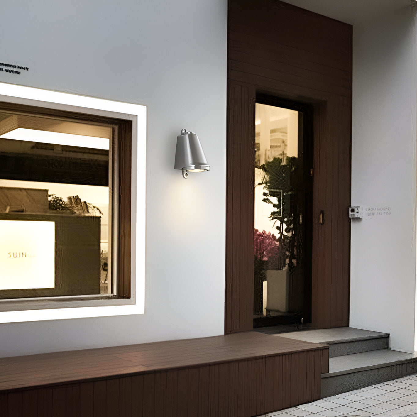 Sleek Modern Outdoor LED Wall Light