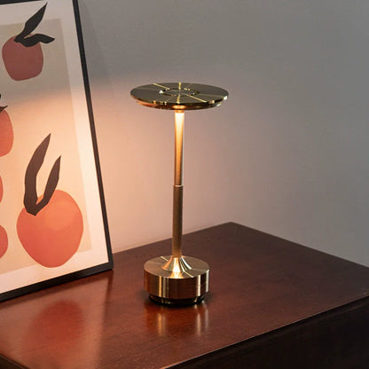 Retro USB Powered Pub Table Lamp