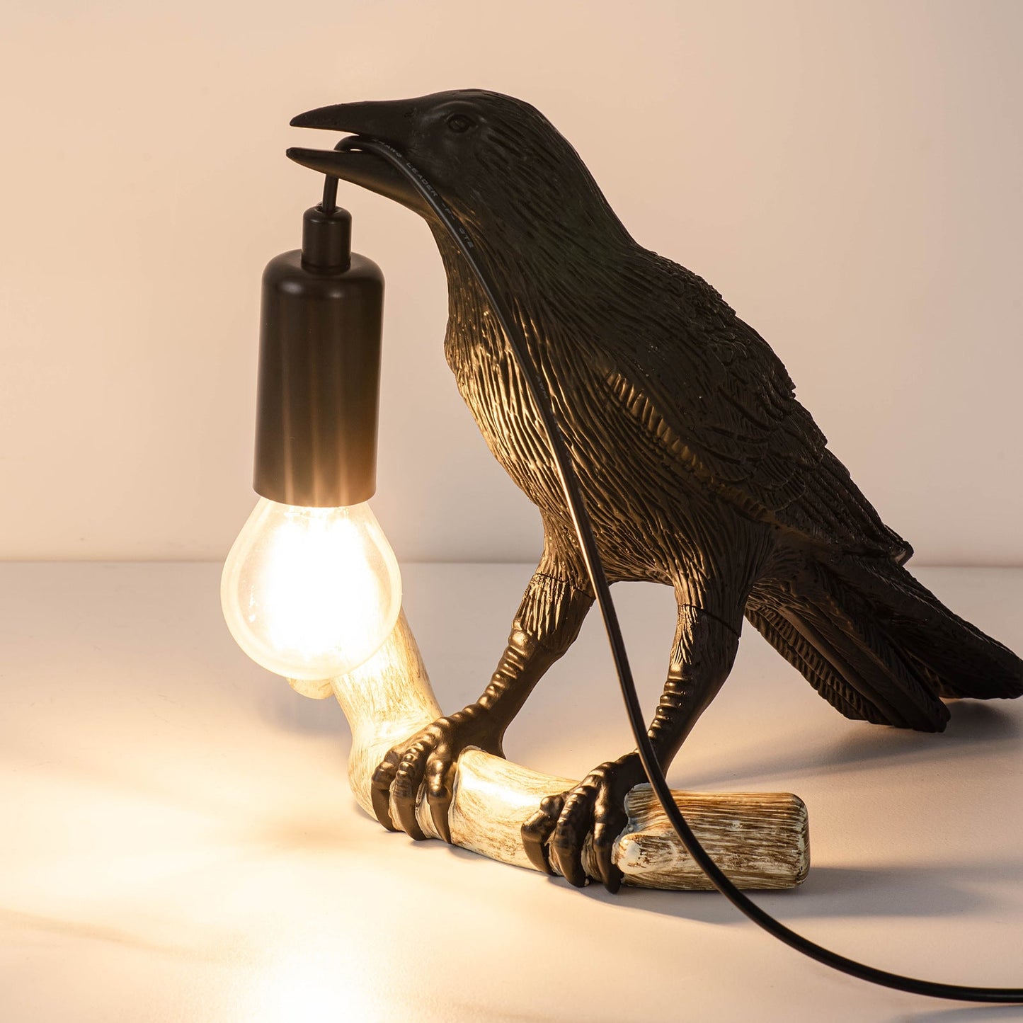 Compact Bird themed Desk Table Lamp for Bedroom
