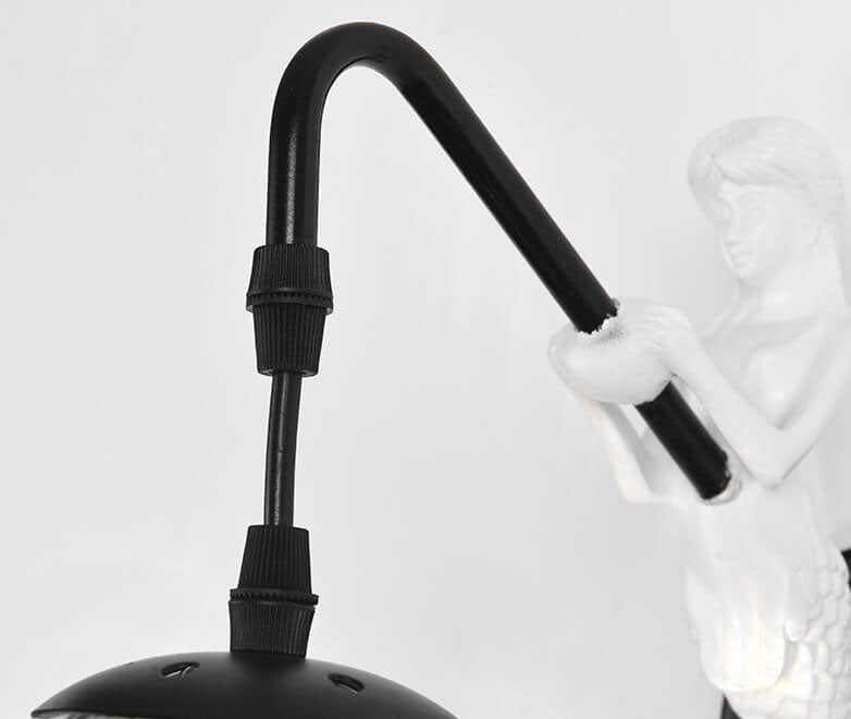 Classic Coastal 1-Light Glass Wall Lamp